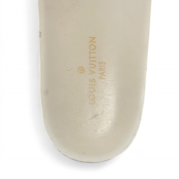 Louis Vuitton Women's FrontRow Sneakers - Picture 4 of 7